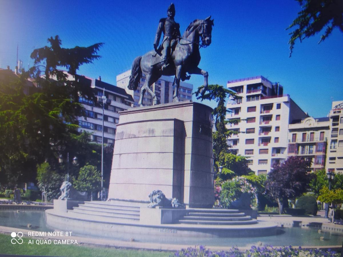 Ferienwohnung Gonzalo De Berceo 15 Logroño Exterior foto