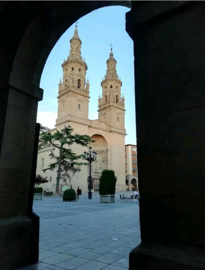 Ferienwohnung Gonzalo De Berceo 15 Logroño Exterior foto